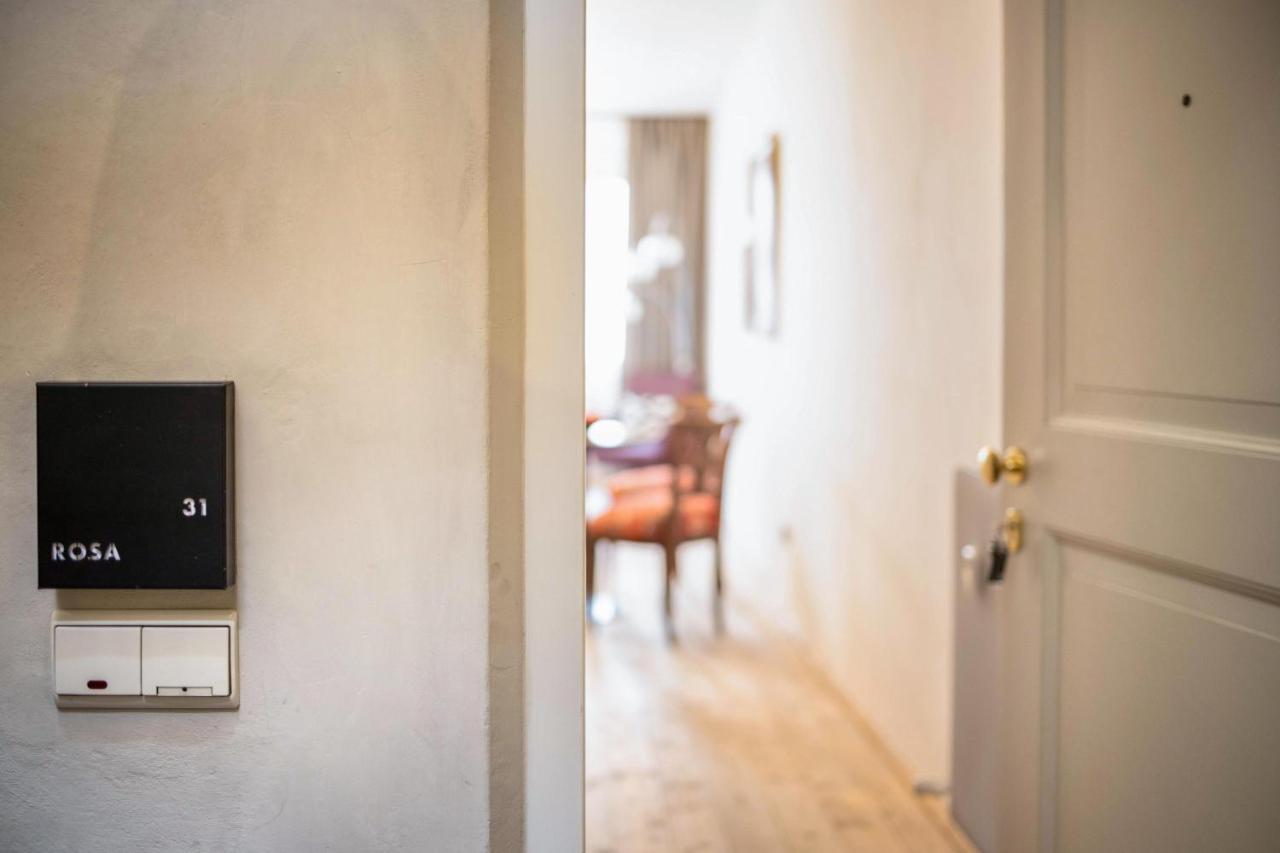 Rosa Goldenstern Residence Bolzano Luaran gambar